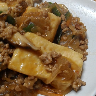 夕食にピッタリ。豆腐と挽き肉の野菜あんかけ